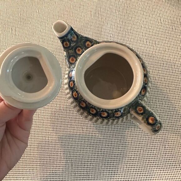 Boleslawiec Polish Pottery Handpainted Peacock Multicolor Teapot small RARE! - Picture 3 of 7